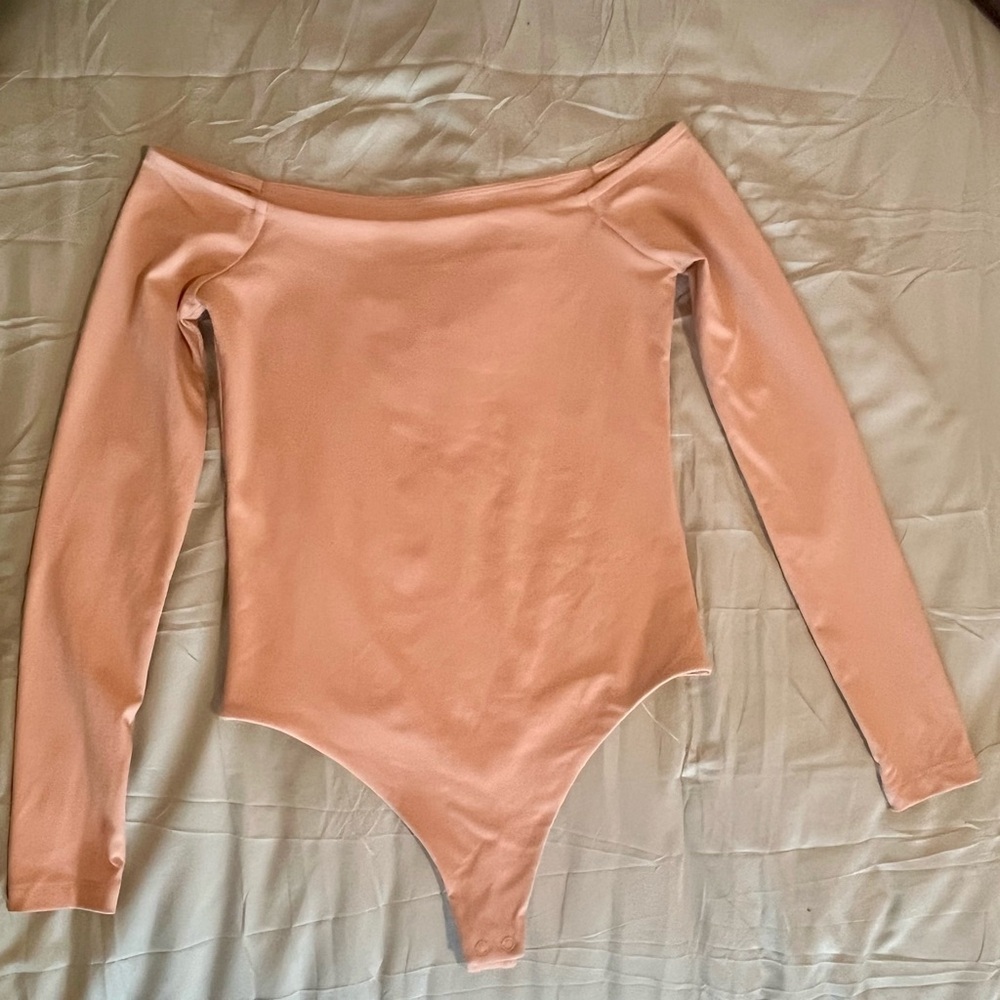 Nuuds Off-the-Shoulder Bodysuit